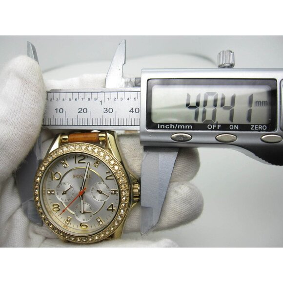 Women's Fossil 10ATM WR Crystals Analog 40mm Dial Watch (C988) - Picture 3 of 12